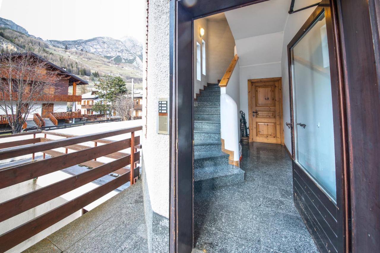 Appartamenti Pirovano Valdidentro Изолачча Экстерьер фото