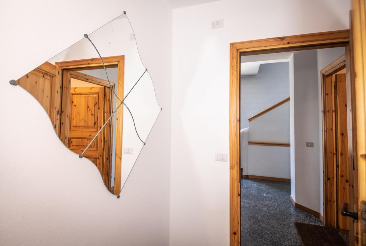Appartamenti Pirovano Valdidentro Изолачча Экстерьер фото